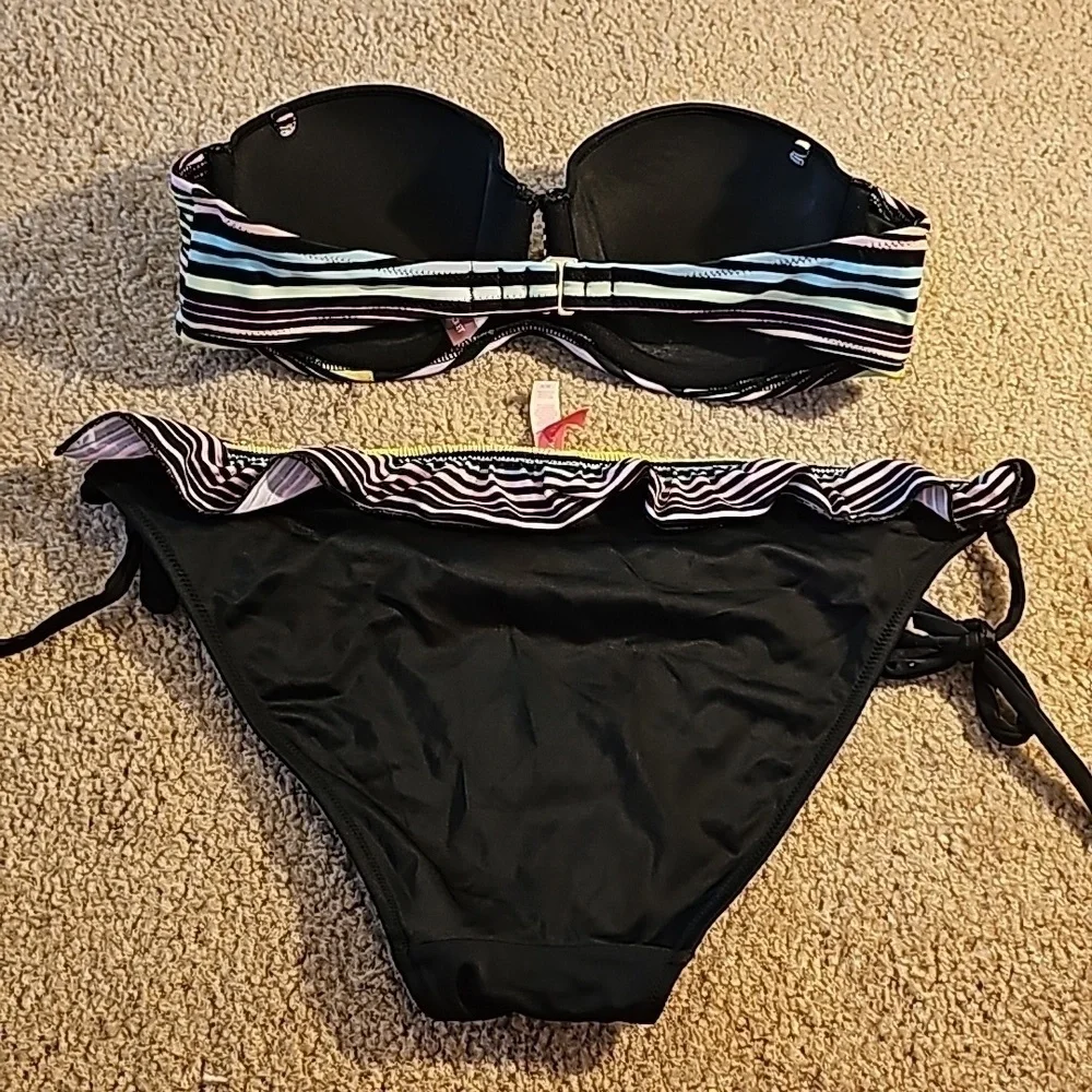 Strapless Victoria's Secret Bikini Size 34B / MEDIUM